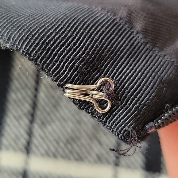 Talbots Womens Black White Fireplace Plaid A-Line Wool Blend Midi Skirt - Size 8 - Picture 5 of 7